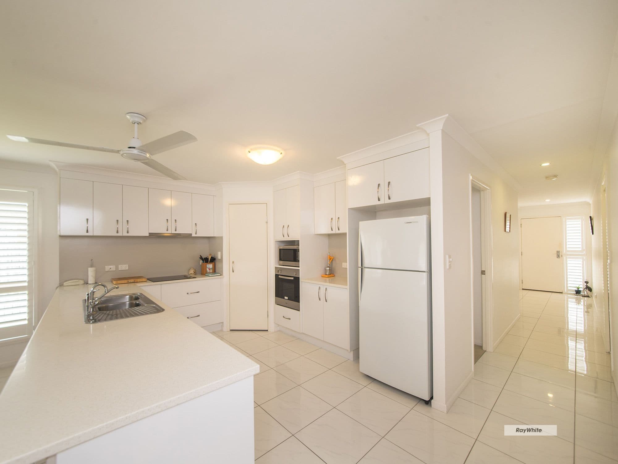 19 Wittenberg Way, Norman Gardens QLD 4701, Norman Gardens - Thumbnail 5