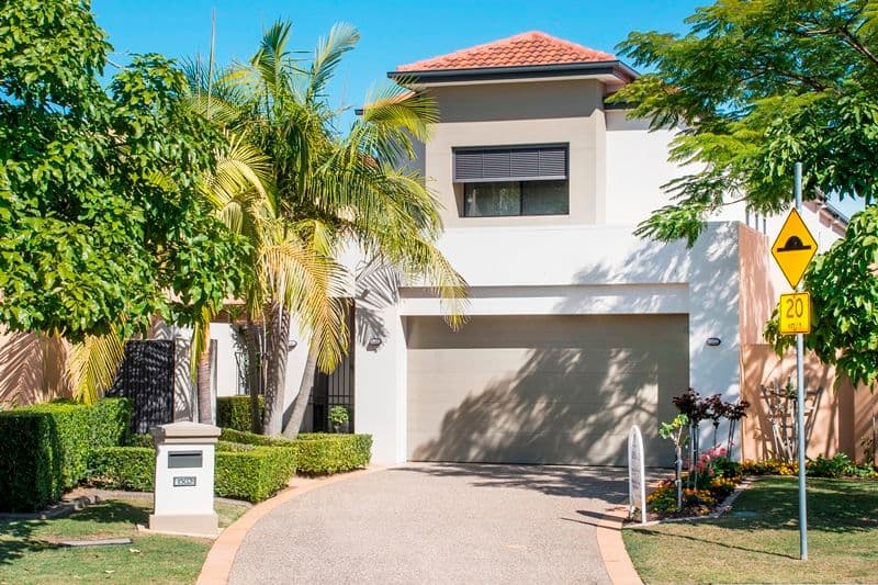 1502 Rosebank Way West, HOPE ISLAND QLD 4212, Hope Island - Thumbnail 3
