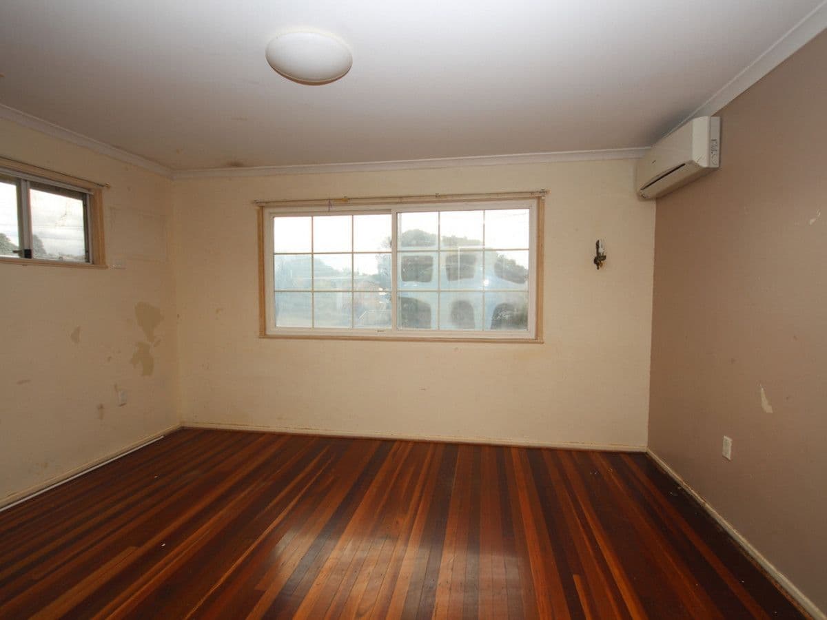 29 Robertson Road, Eastern Heights QLD 4305, Eastern Heights - Thumbnail 5