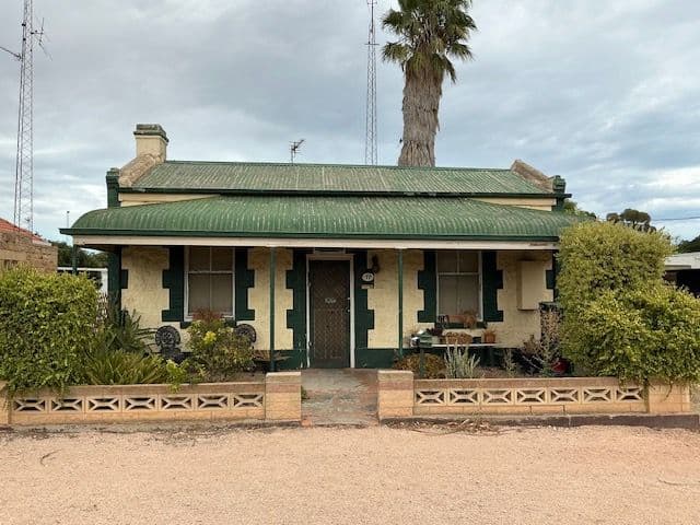 77 Caroline Street, Moonta SA 5558, Moonta - Image 1