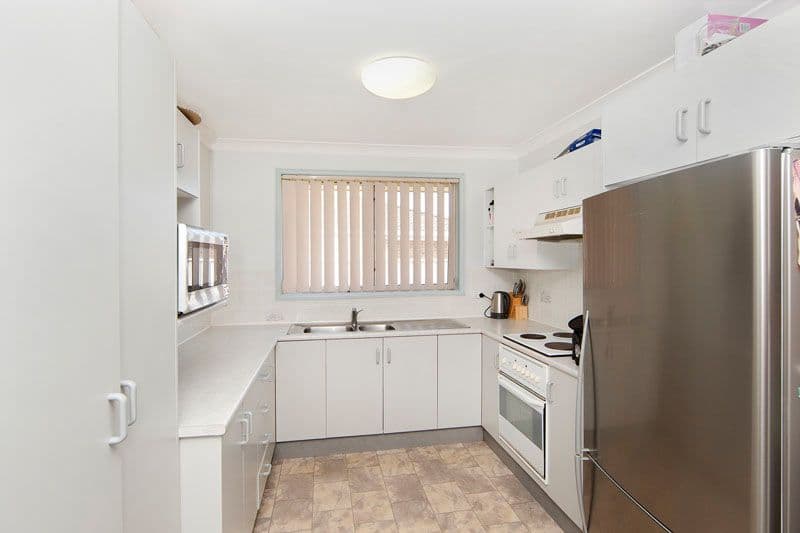 14 Castlereagh Crescent, BATEAU BAY NSW 2261, Bateau Bay - Thumbnail 3