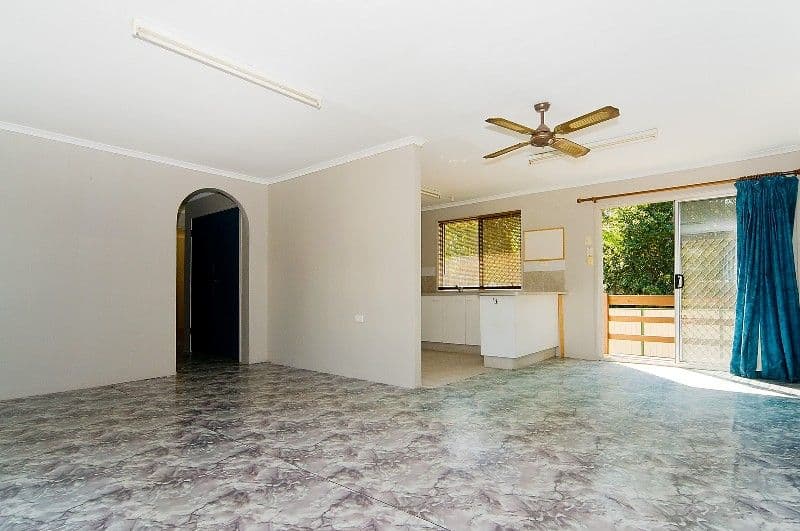 14 Wendy Street, CAMIRA QLD 4300, Camira - Thumbnail 3
