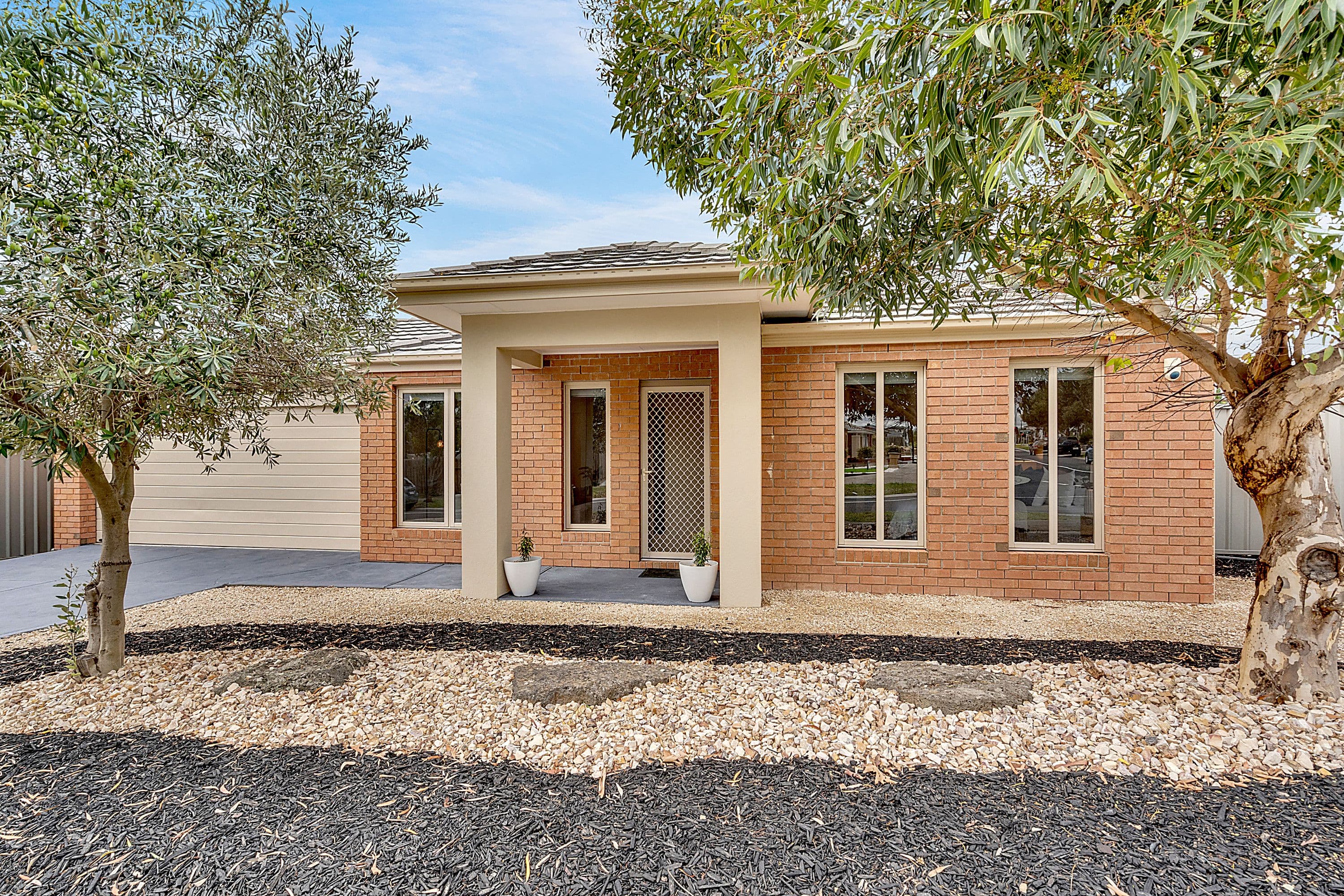 2 Roebuck Way, Craigieburn VIC 3064, Craigieburn - Image 1
