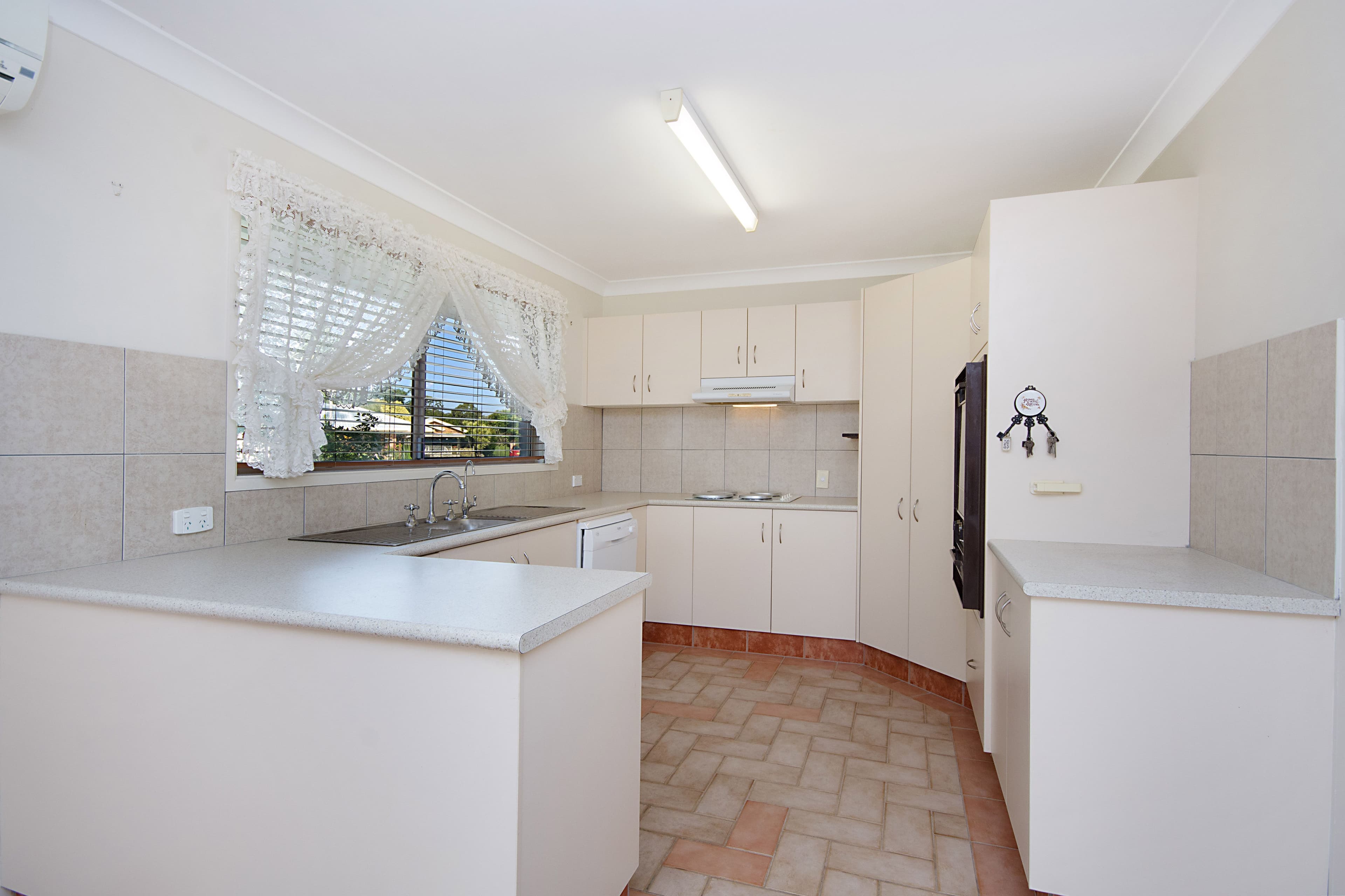 2 Melia Place, Yamba - Thumbnail 3