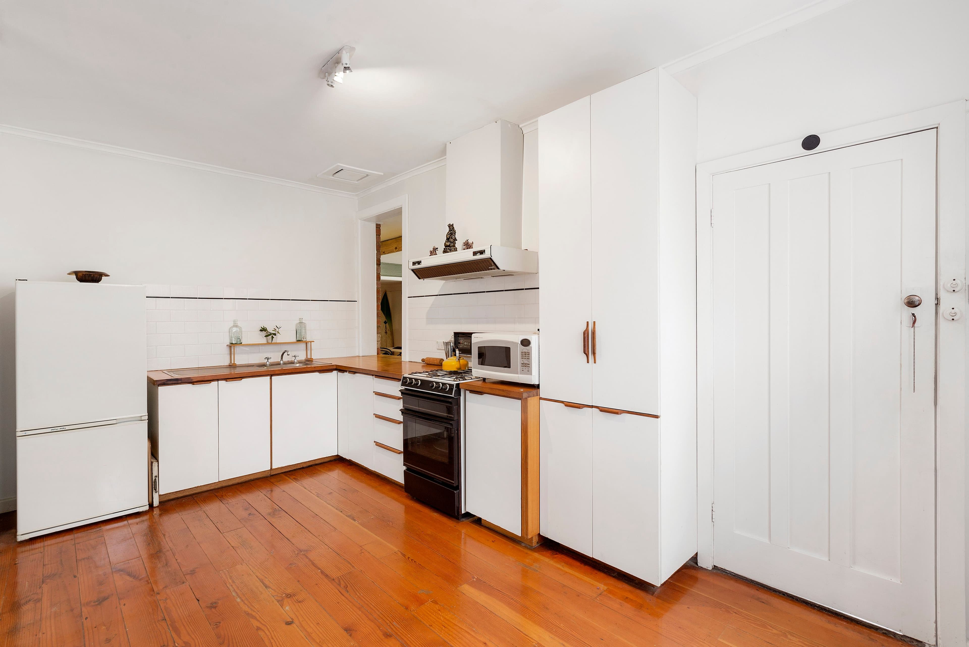 104 Oriel Road, Bellfield VIC 3081, Bellfield - Thumbnail 6