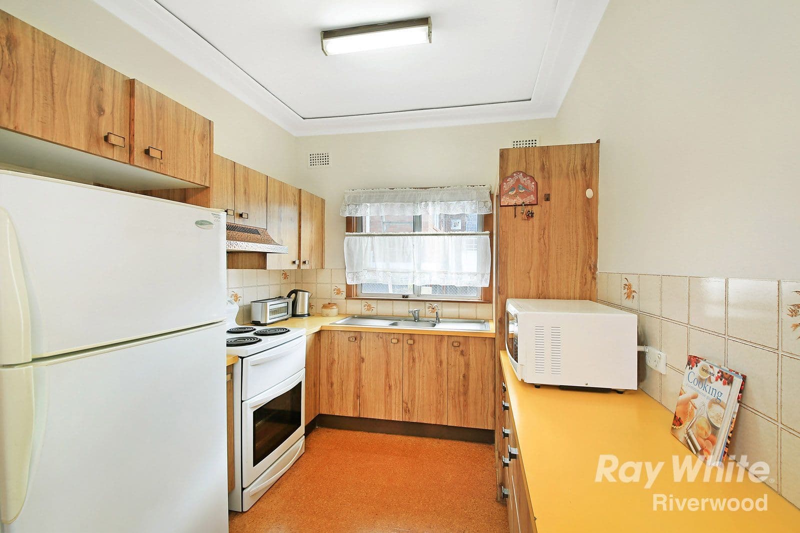 2 Lillian Road, Riverwood - Thumbnail 4