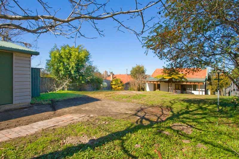 21 Strathallen Avenue, NORTHBRIDGE NSW 2063, Northbridge - Thumbnail 2