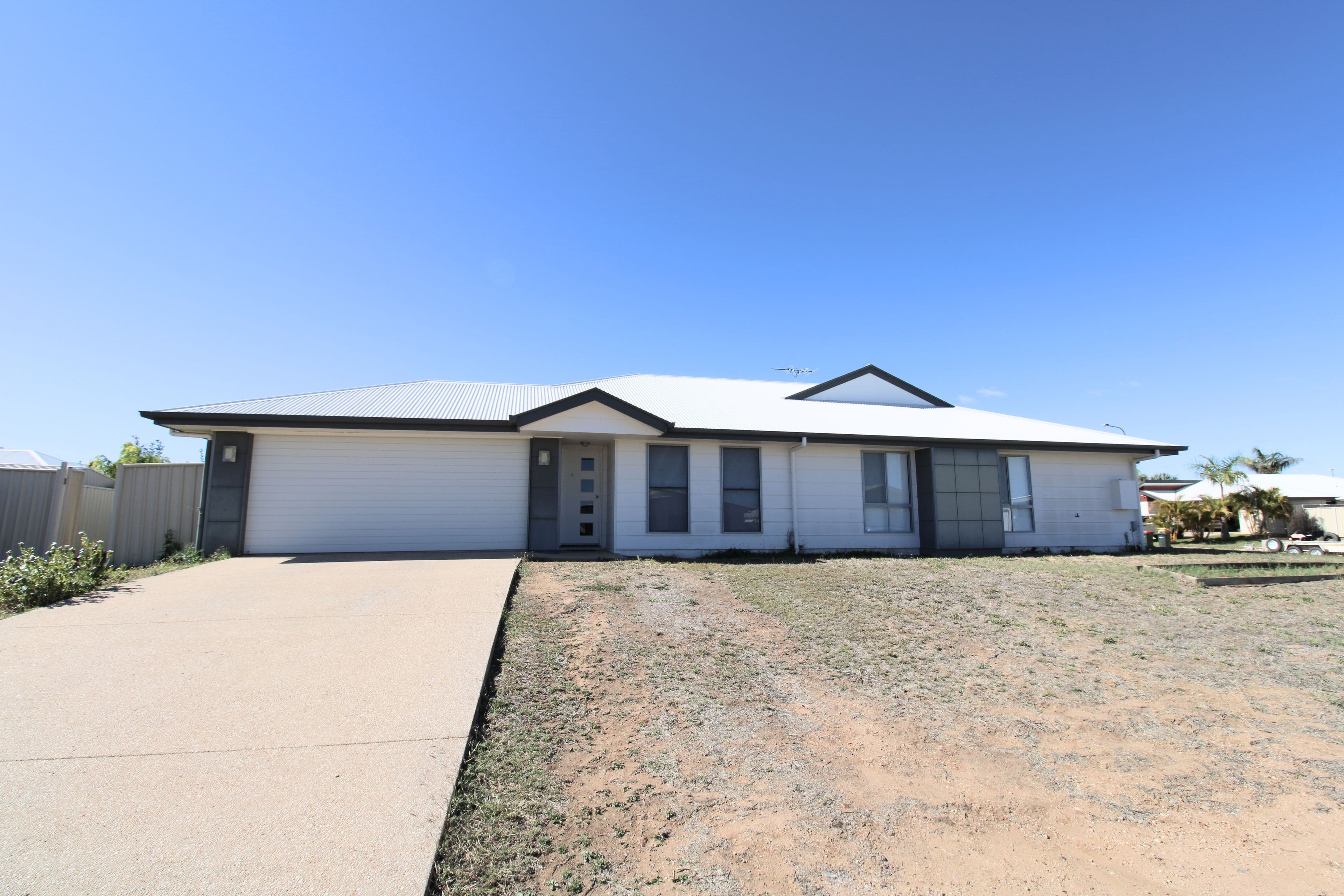 12 Eagle Street, Emerald QLD 4720, Emerald - Image 1