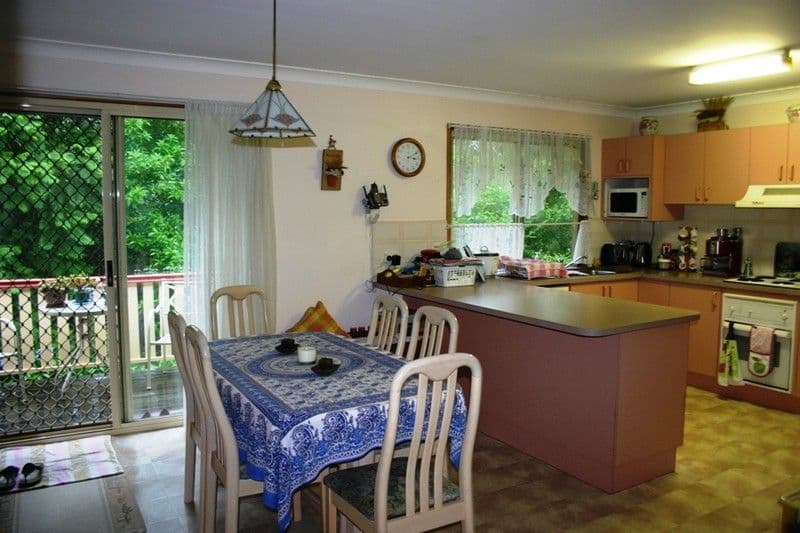 13 Montague Court, EVERTON HILLS QLD 4053, Everton Hills - Thumbnail 3