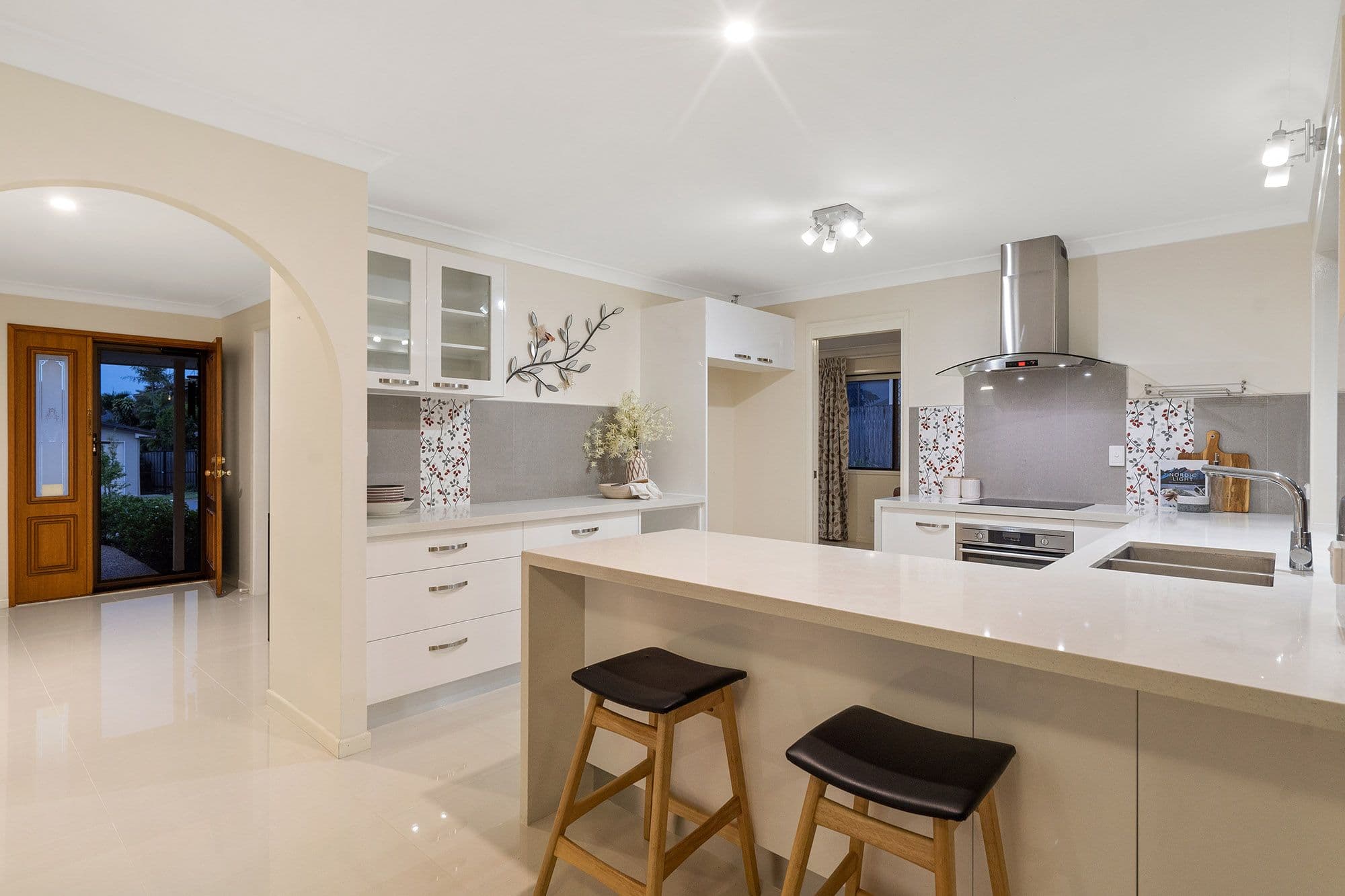 58 Fanfare Street, Eight Mile Plains QLD 4113, Eight Mile Plains - Thumbnail 7