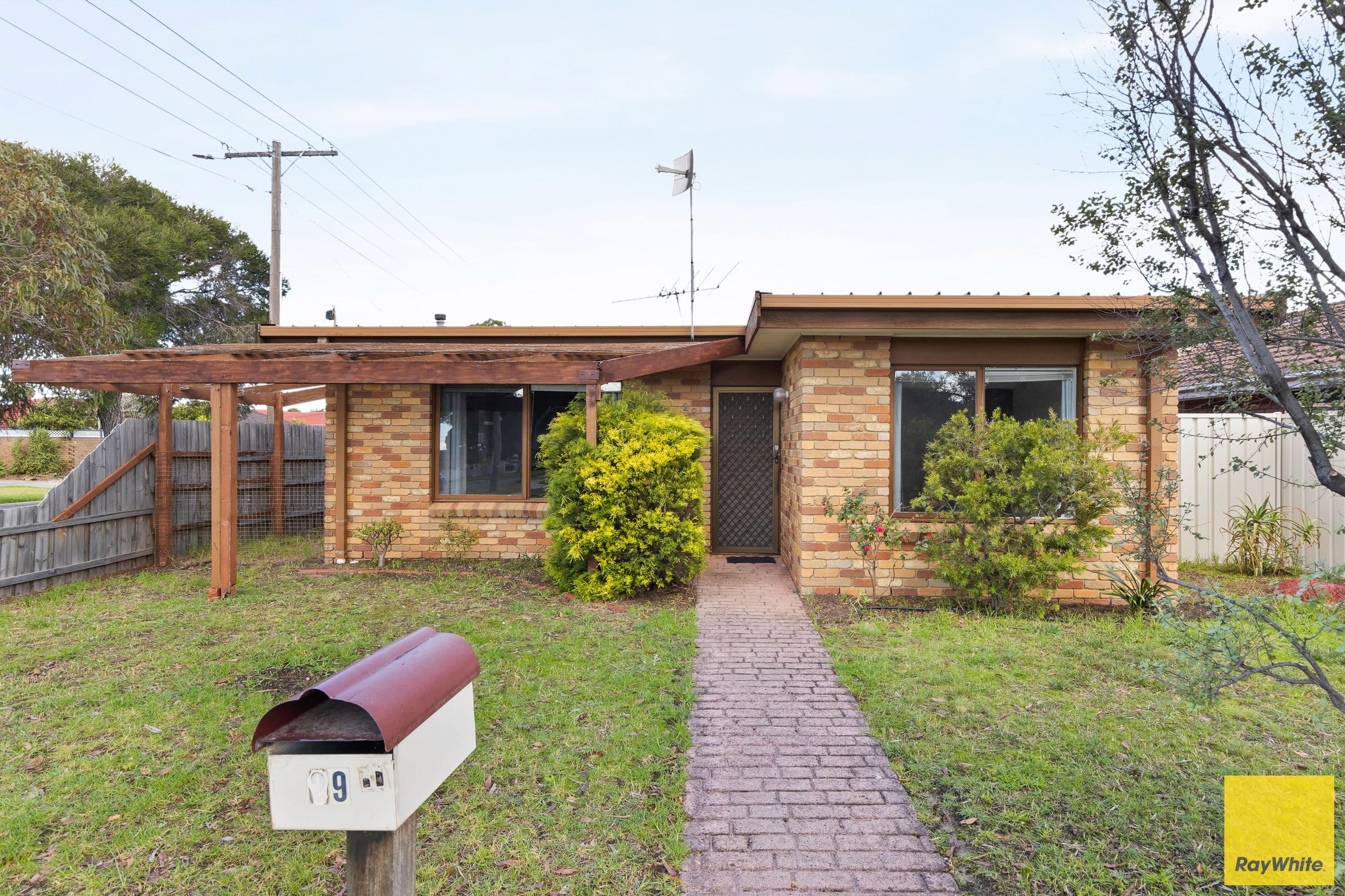 29 Alma Avenue, Altona Meadows VIC 3028, Altona Meadows - Image 1