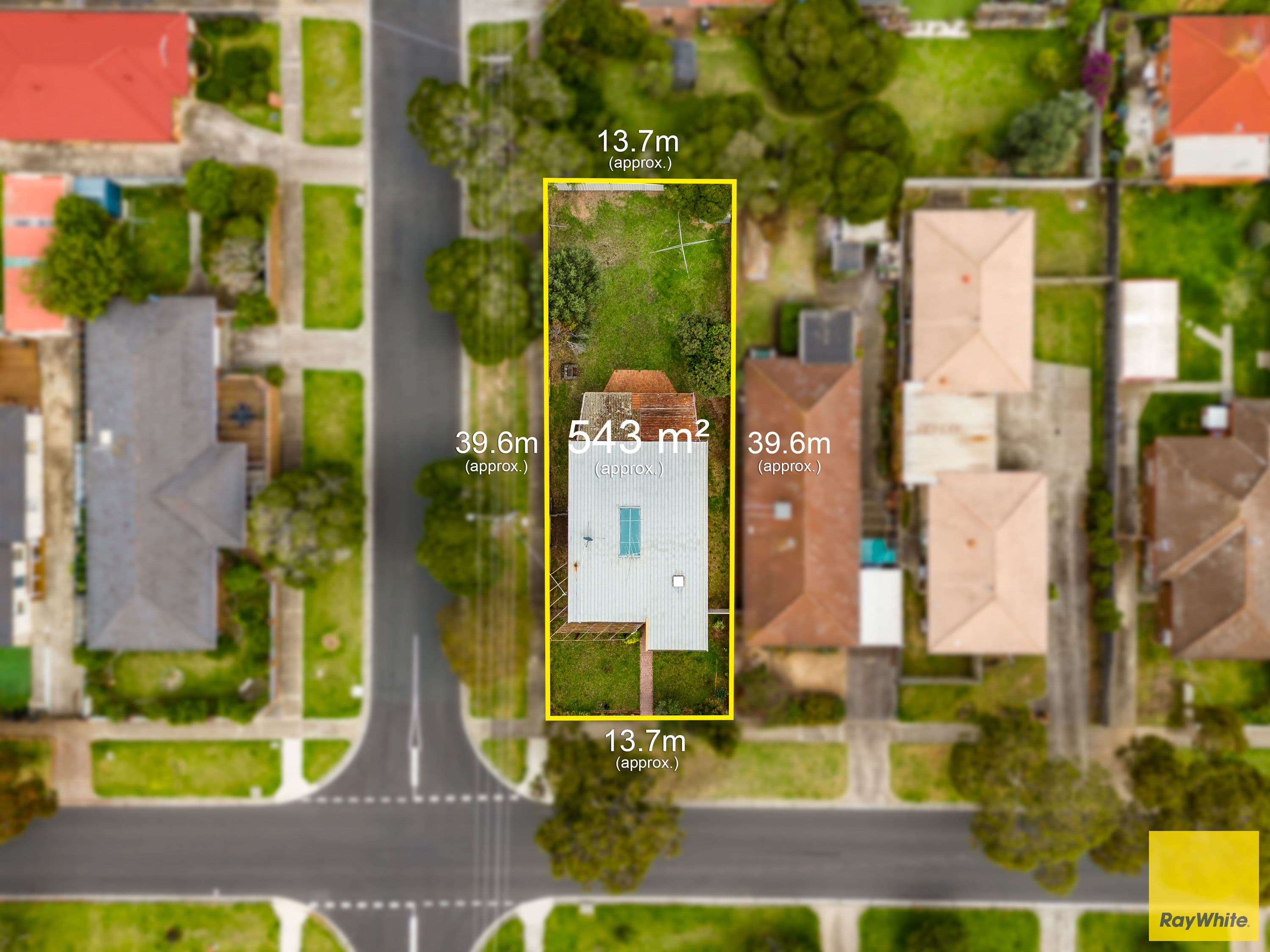 29 Alma Avenue, Altona Meadows VIC 3028, Altona Meadows - Thumbnail 3