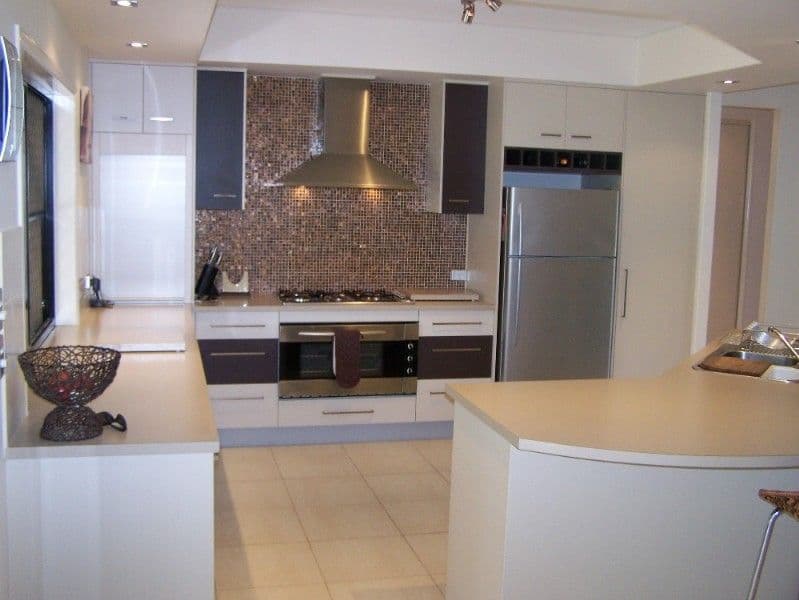 8 Apollo Court, YEPPOON QLD 4703, Yeppoon - Thumbnail 2