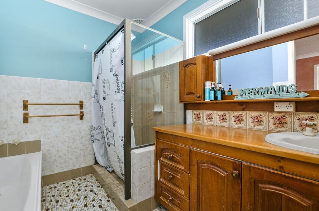 52 Woodford Avenue, WARILLA NSW 2528, Warilla - Thumbnail 7