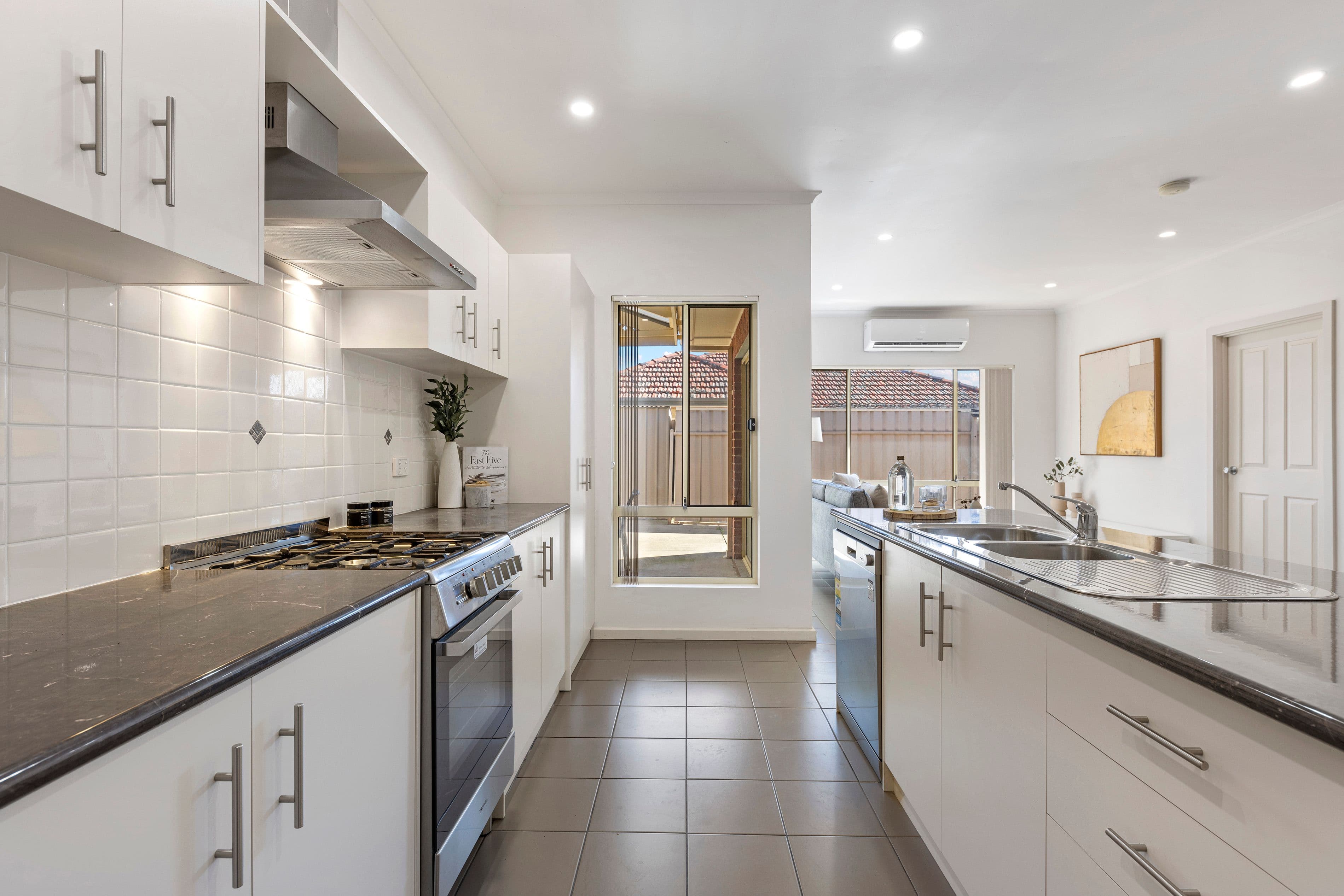 39 Hoods Road, Northfield SA 5085, Northfield - Thumbnail 5