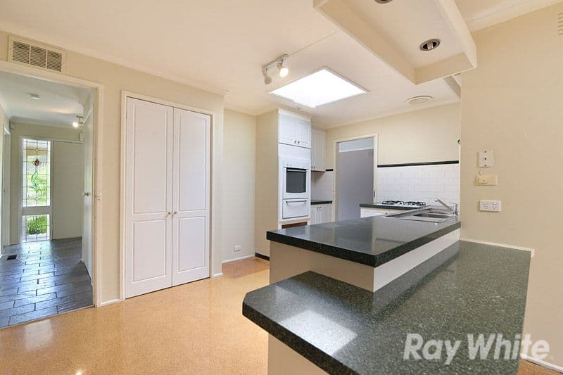6 Georgian Gardens, Wantirna VIC 3152, Wantirna - Thumbnail 4
