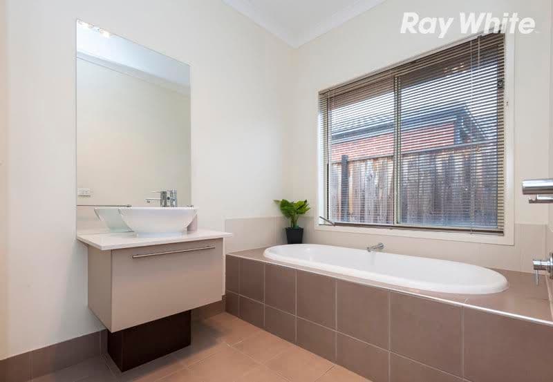 22 Treehaven Way, Doreen VIC 3754, Doreen - Thumbnail 7