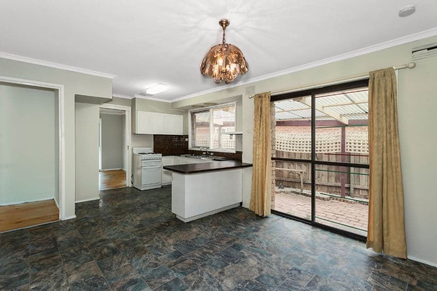 21 Lawson Road, MELTON SOUTH VIC 3338, Melton South - Thumbnail 3
