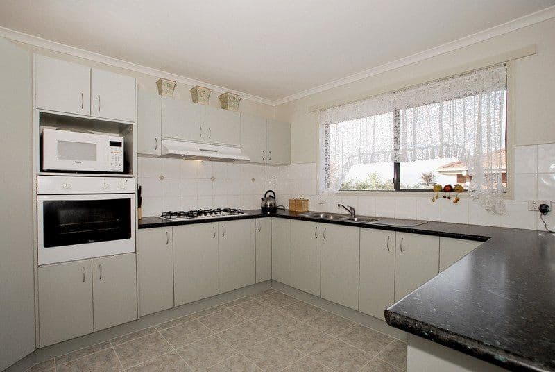 3 Roebourne Mews, CRANBOURNE VIC 3977, Cranbourne East - Thumbnail 7