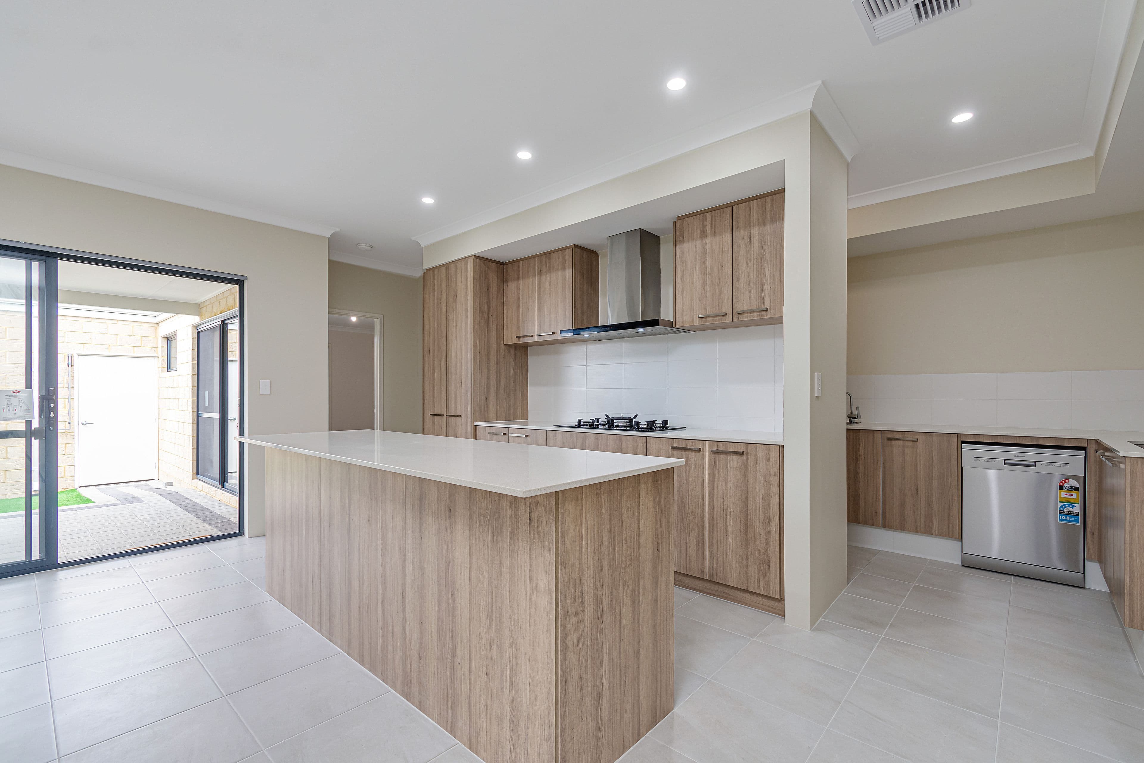 84 Heath Avenue, Eglinton WA 6034, Eglinton - Thumbnail 6