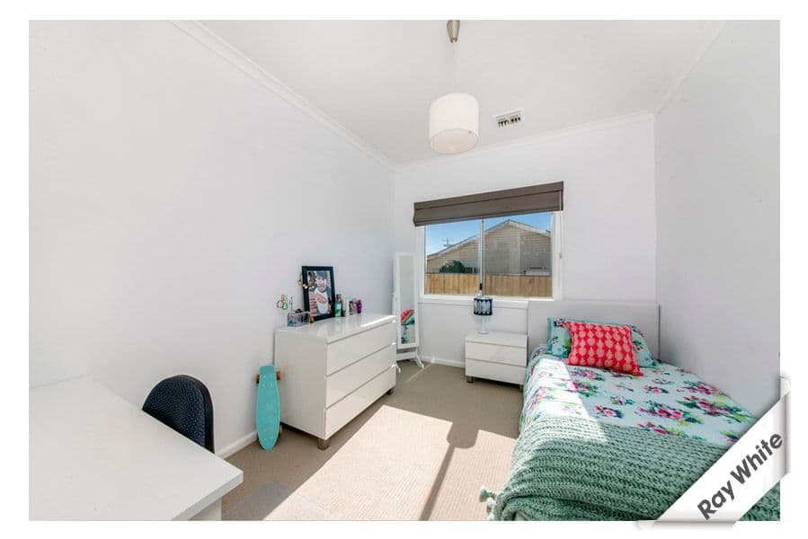 30 Lorn Road, QUEANBEYAN NSW 2620, Queanbeyan - Thumbnail 5