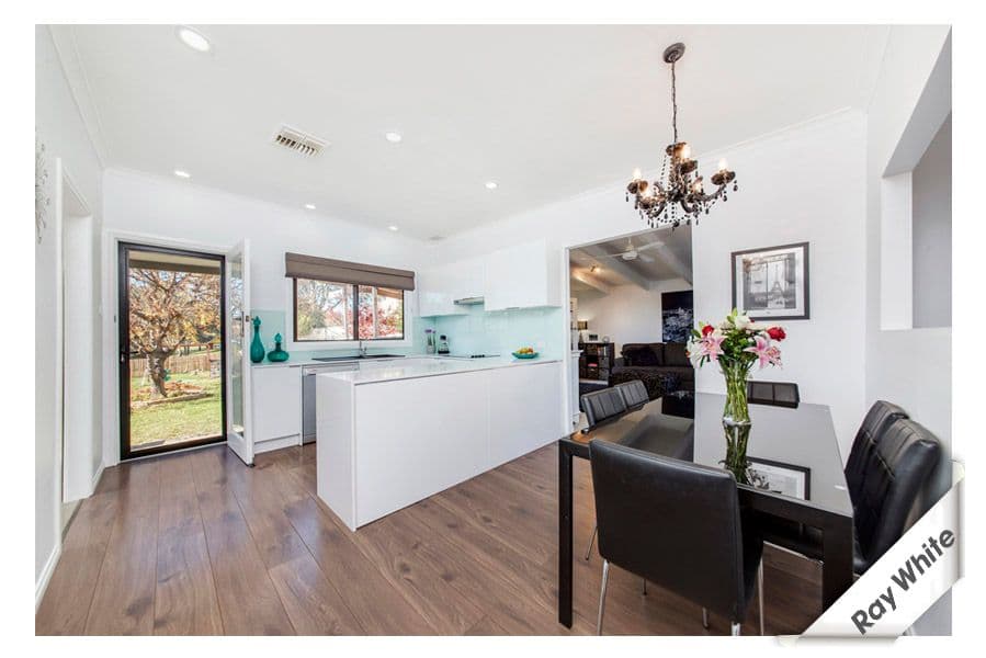 30 Lorn Road, QUEANBEYAN NSW 2620, Queanbeyan - Thumbnail 8