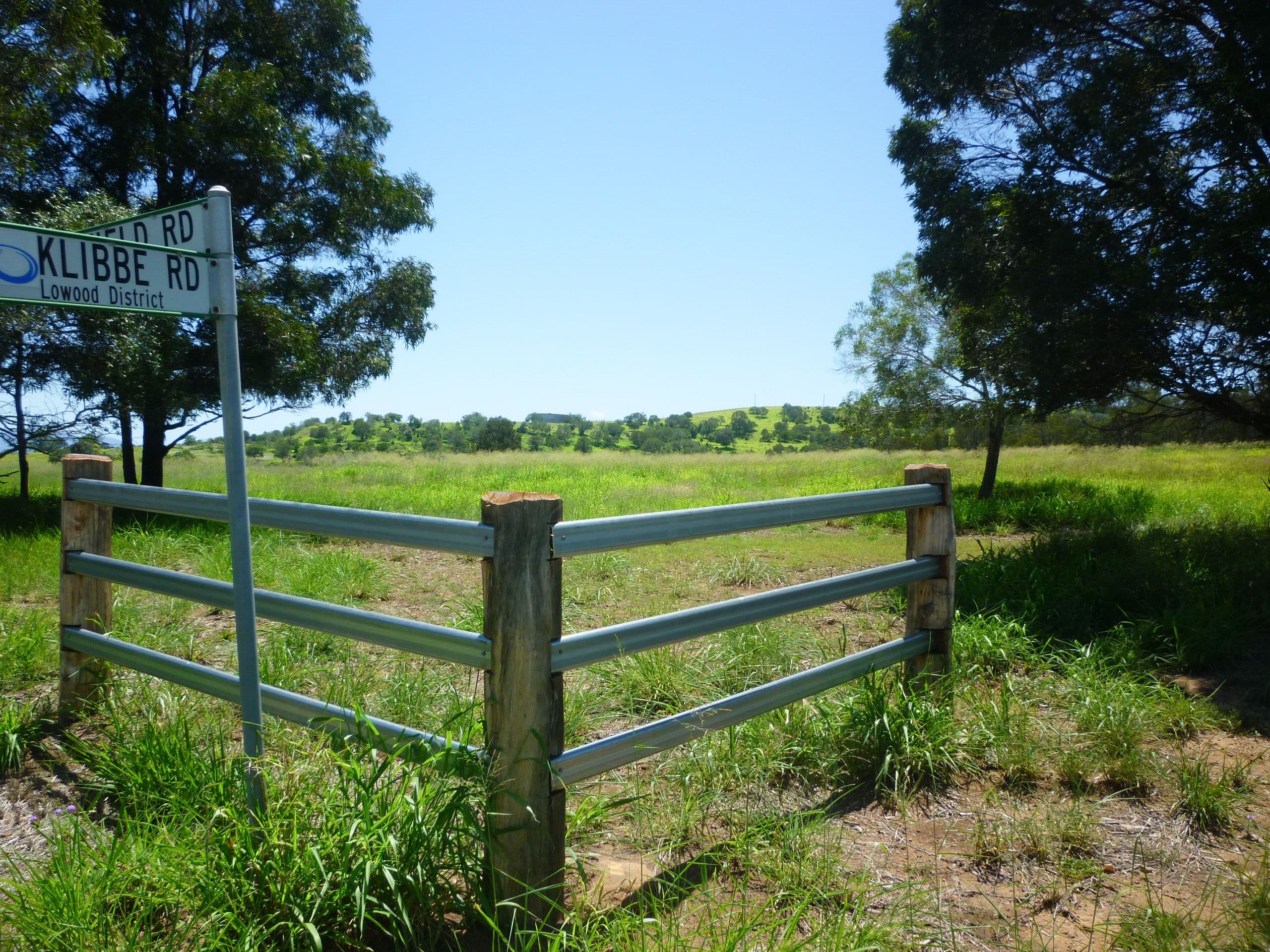 57 Russell Road, Lowood QLD 4311, Lowood - Thumbnail 2