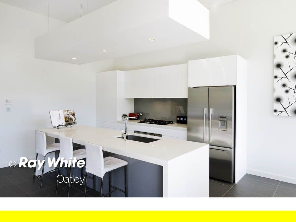 74 Seaforth Avenue, OATLEY NSW 2223, Oatley - Thumbnail 4