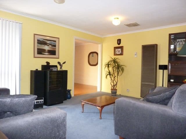 149 Haverbrack Drive, MULGRAVE VIC 3170, Mulgrave - Thumbnail 2