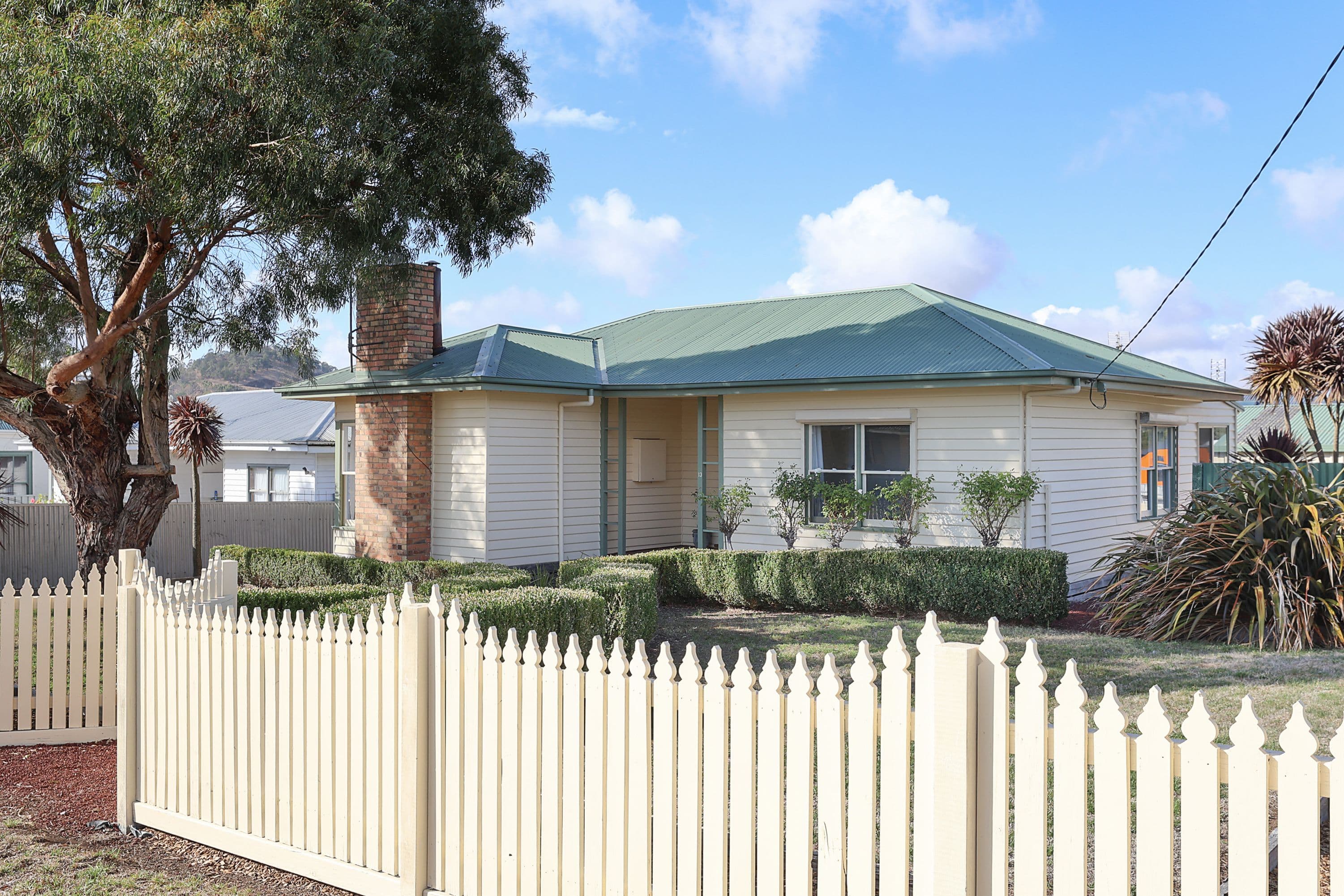 13 Shaw Street, Camperdown VIC 3260, Camperdown - Thumbnail 2