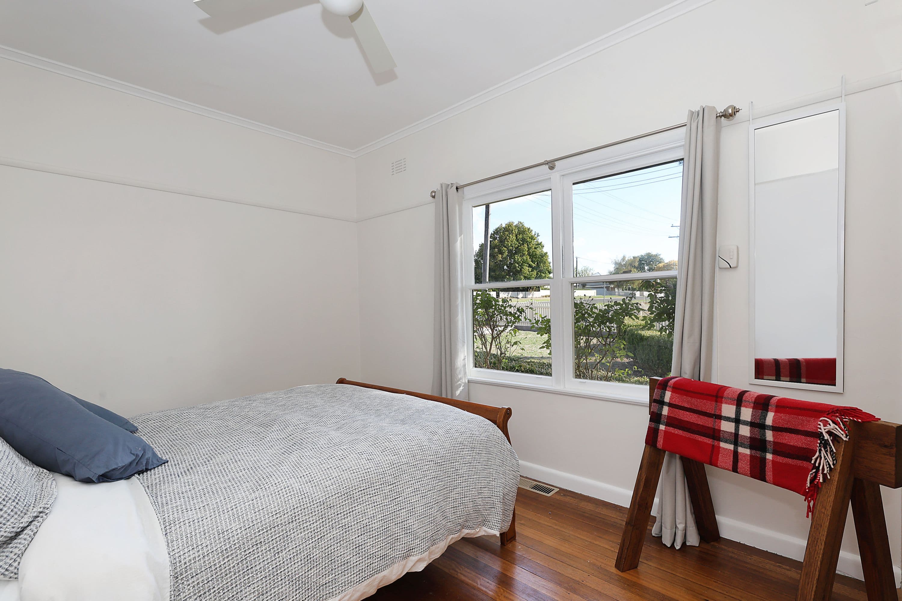13 Shaw Street, Camperdown VIC 3260, Camperdown - Thumbnail 8