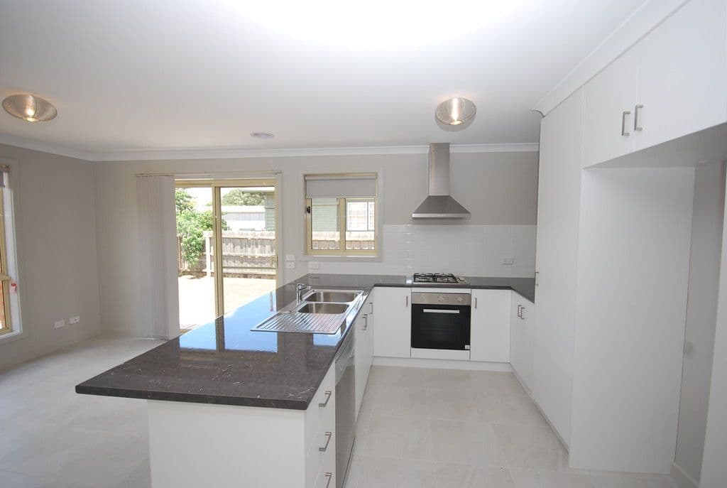 78a Marigold Street, Wendouree VIC 3355, Wendouree - Thumbnail 3
