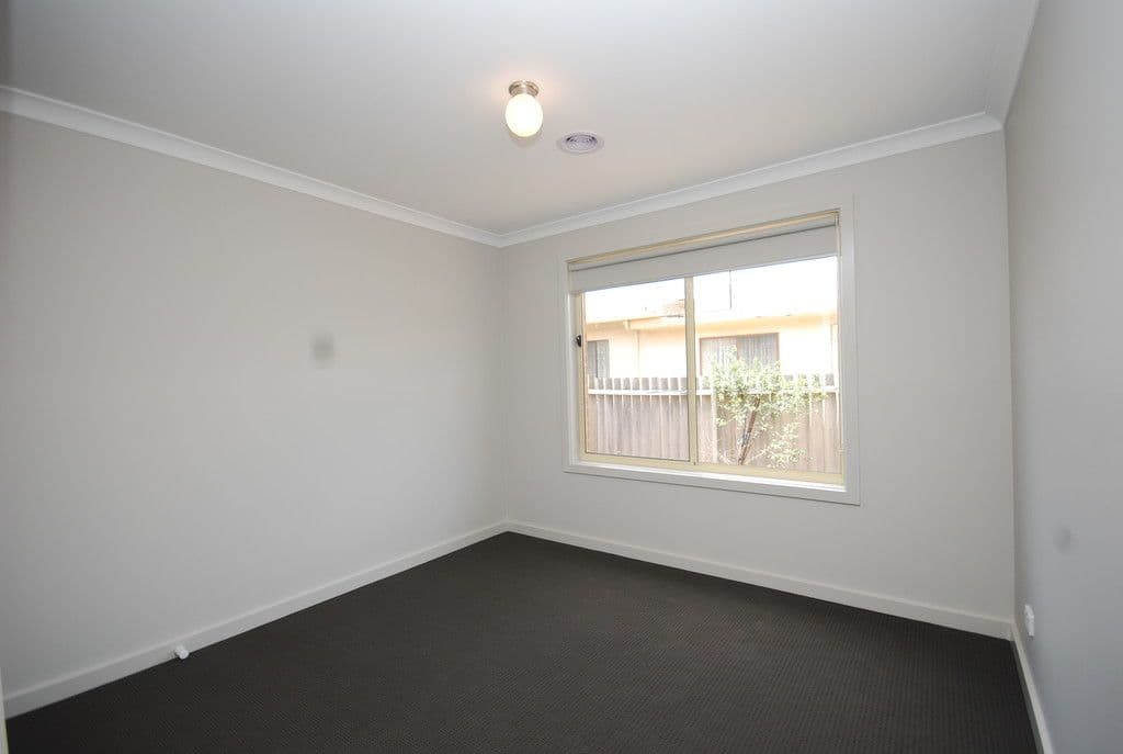78a Marigold Street, Wendouree VIC 3355, Wendouree - Thumbnail 5