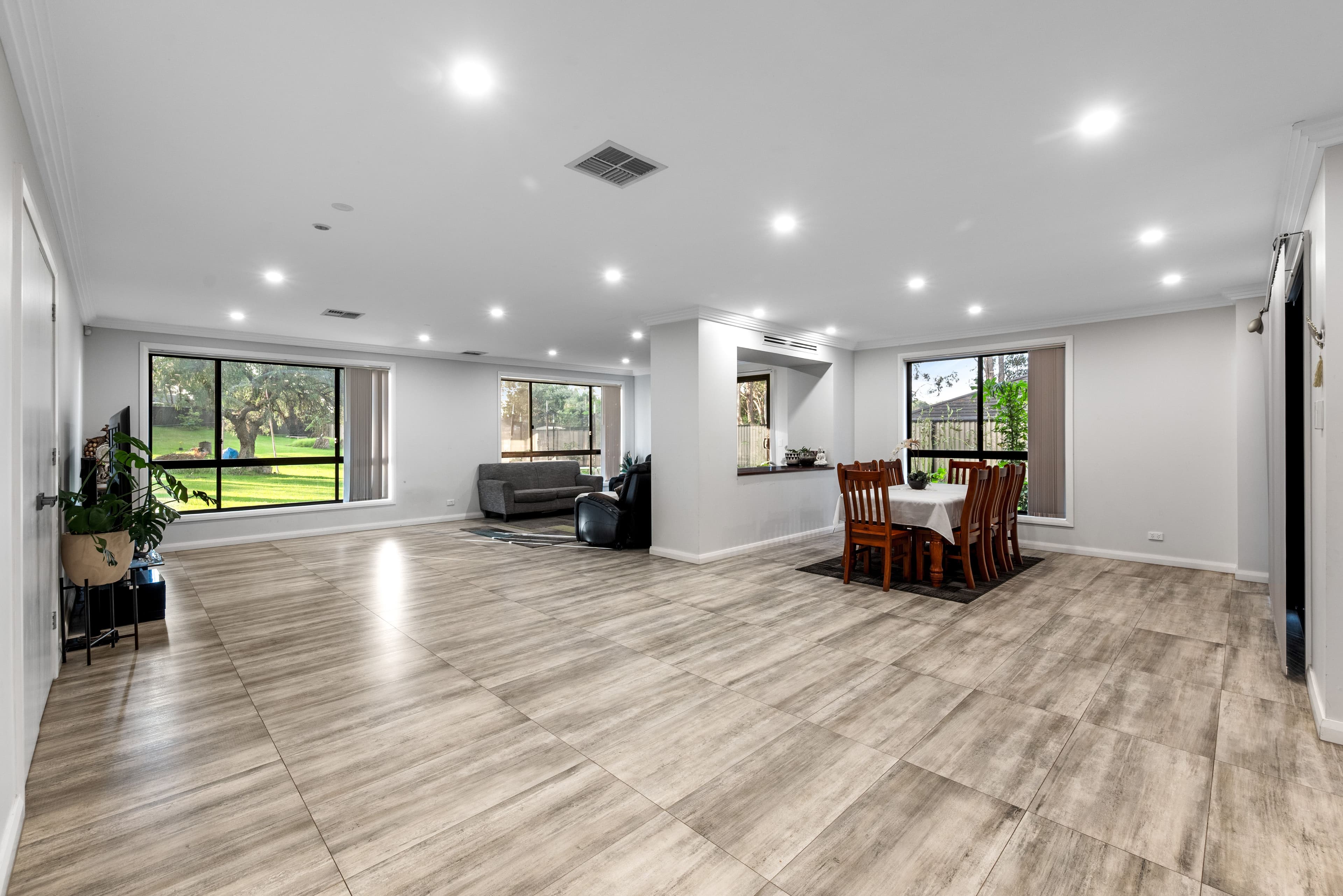 525 Campbelltown Road, Denham Court NSW 2565, Denham Court - Thumbnail 8