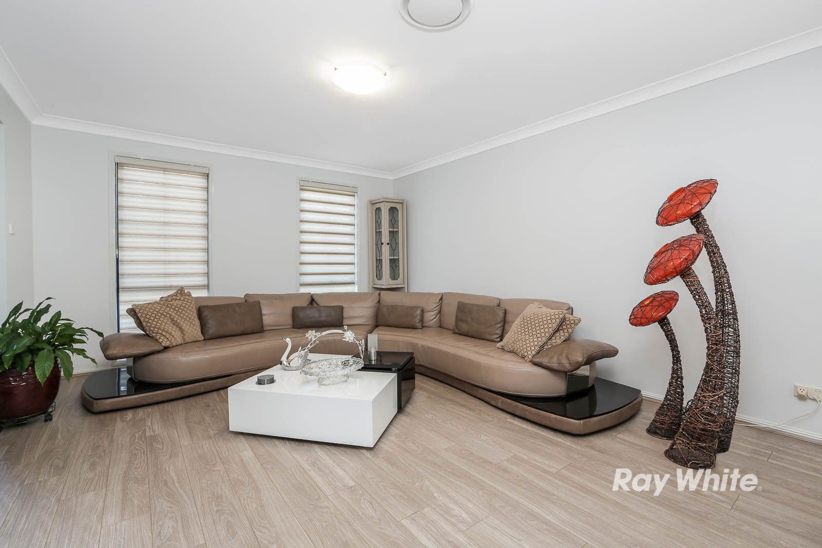 12 Cayden Avenue, Kellyville - Thumbnail 2