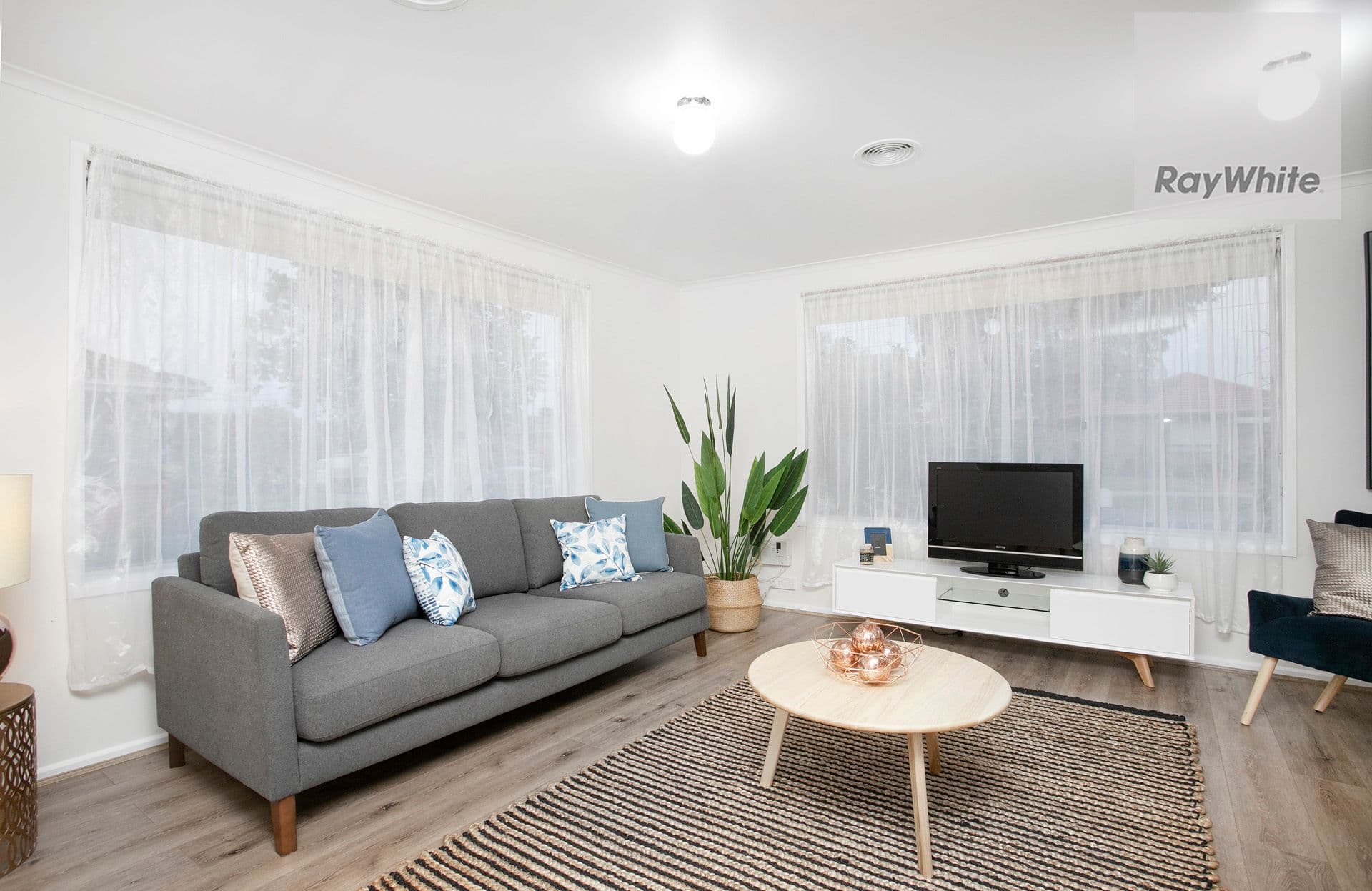 31 Wolverton Drive, Gladstone Park VIC 3043, Gladstone Park - Thumbnail 3
