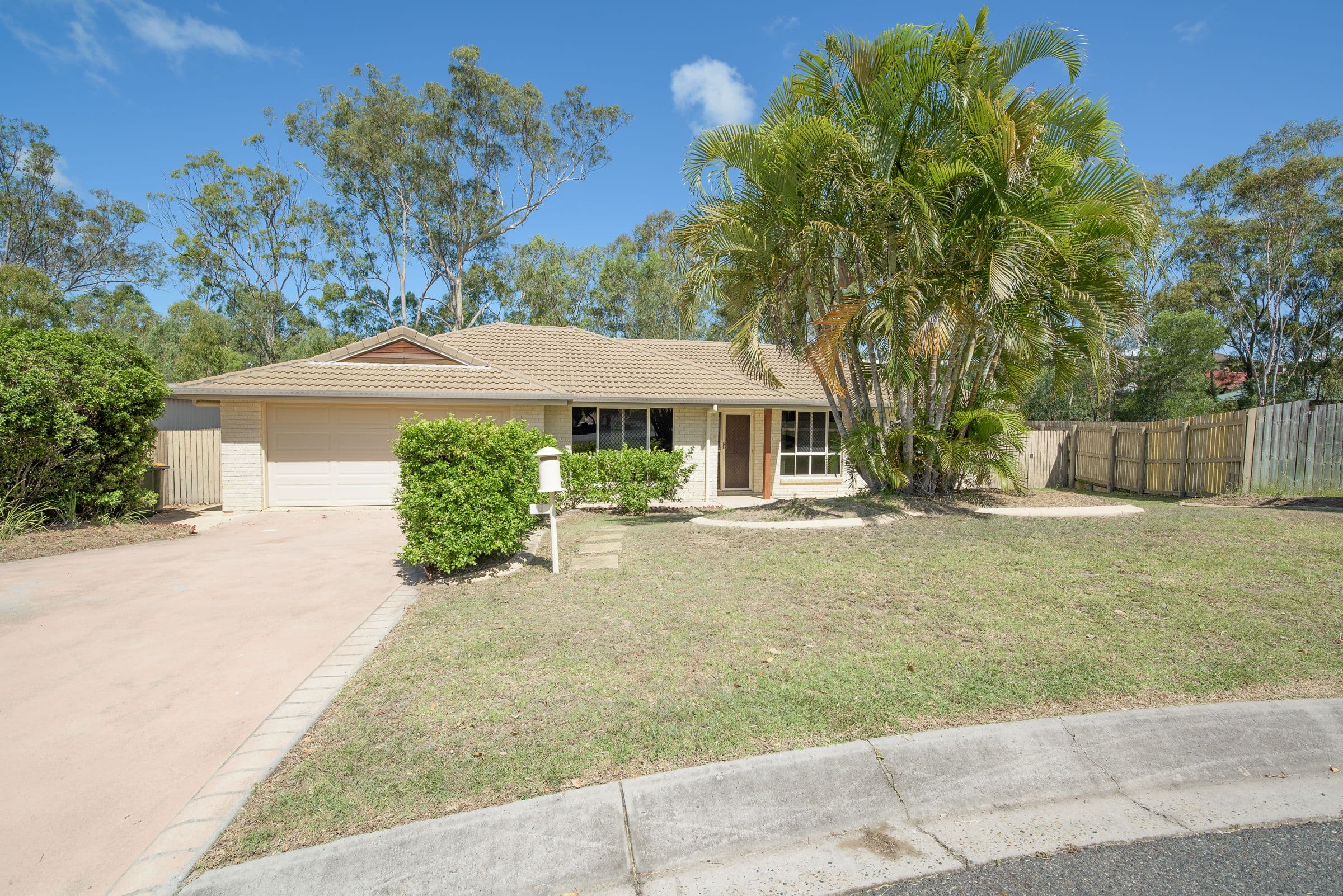 5 Bridgeman Place, New Auckland QLD 4680, New Auckland - Image 1