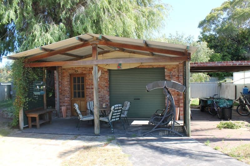 8 McClure Street, SAFETY BAY WA 6169, Safety Bay - Thumbnail 4