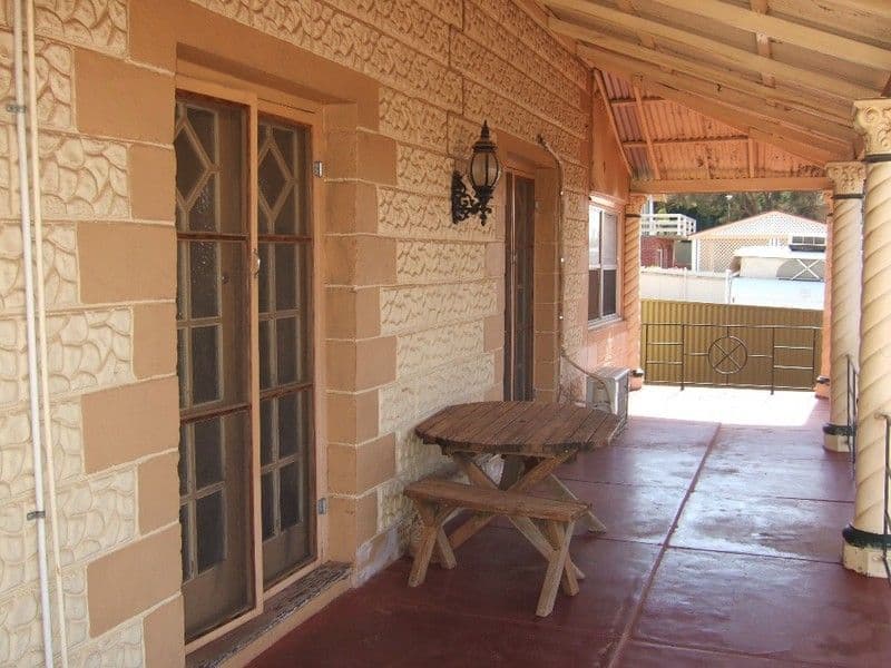 396 Williams Street, BROKEN HILL NSW 2880, Broken Hill - Thumbnail 2