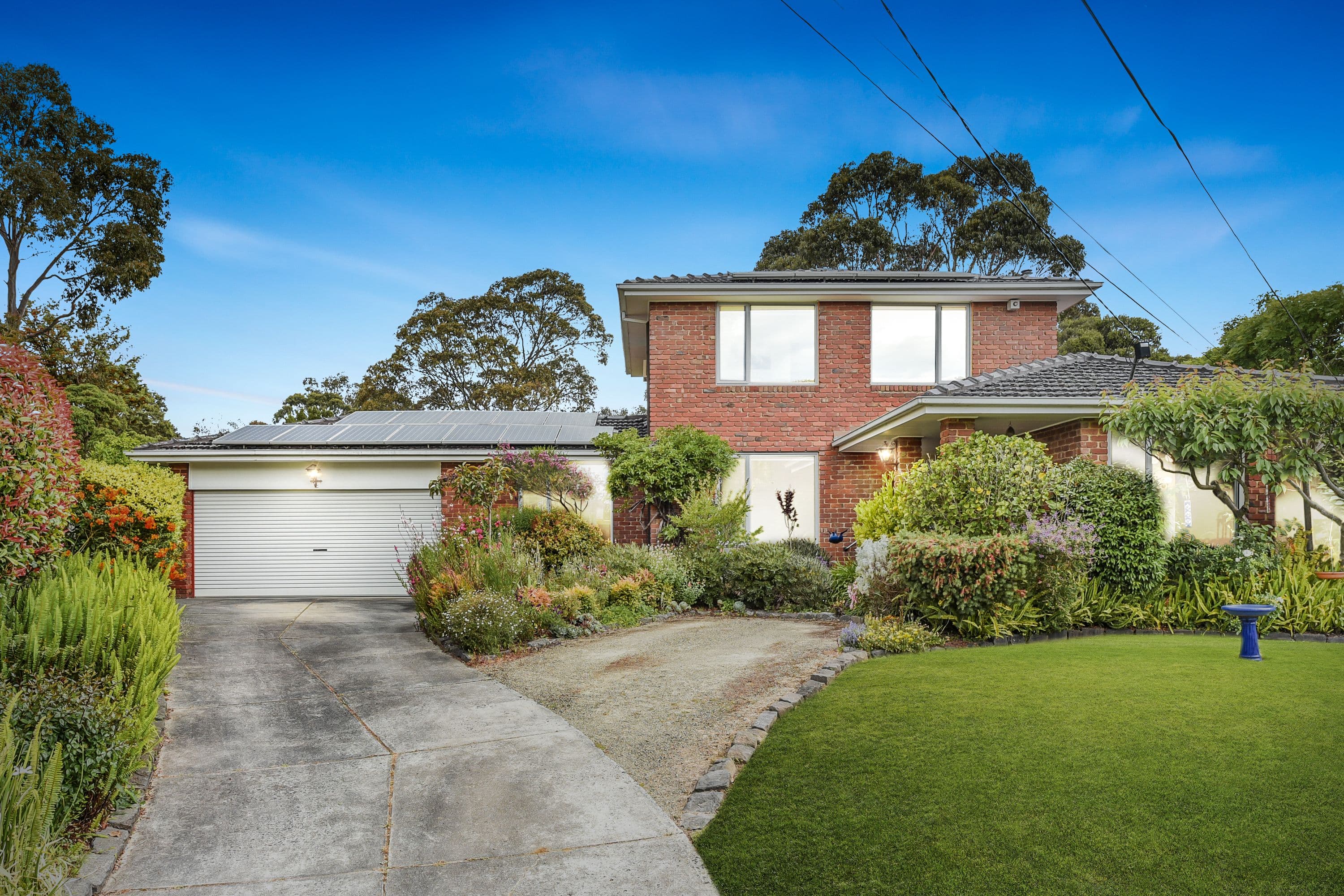 6 Corowa Court, Mount Waverley VIC 3149, Mount Waverley - Image 1