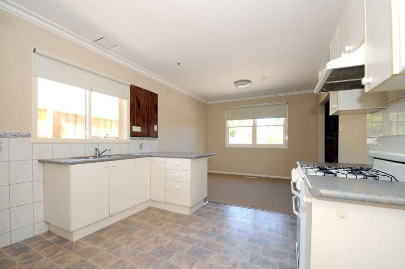 19 Westham Crescent, BAYSWATER VIC 3153, Bayswater - Thumbnail 4