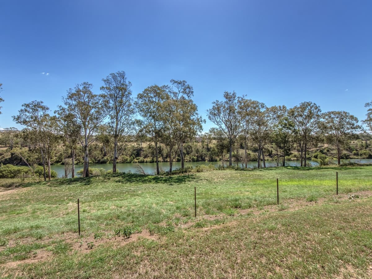 89 Nerreman Road, Wivenhoe Pocket QLD 4306, Wivenhoe Pocket - Thumbnail 3