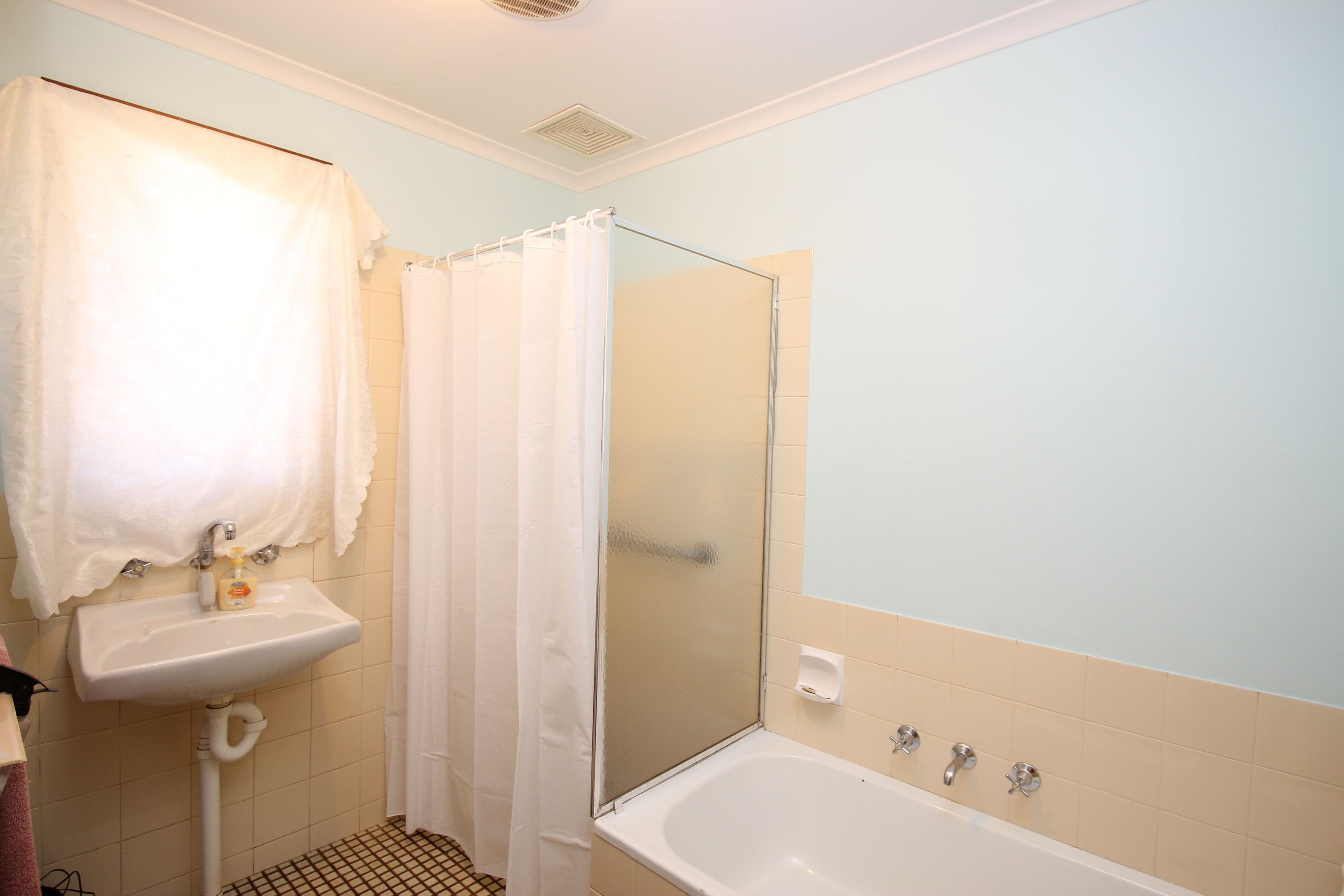 5 Tiller Crescent, Waikerie SA 5330, Waikerie - Thumbnail 8