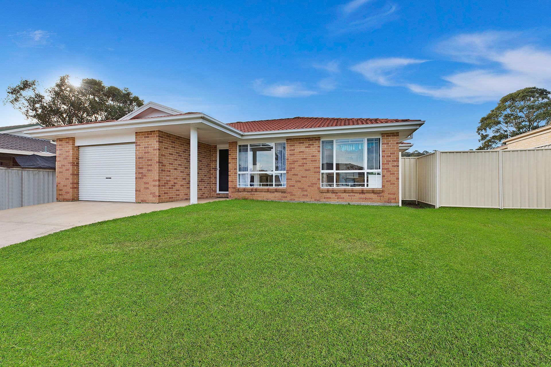 2 Harold Close, Bateau Bay NSW 2261, Bateau Bay - Thumbnail 2