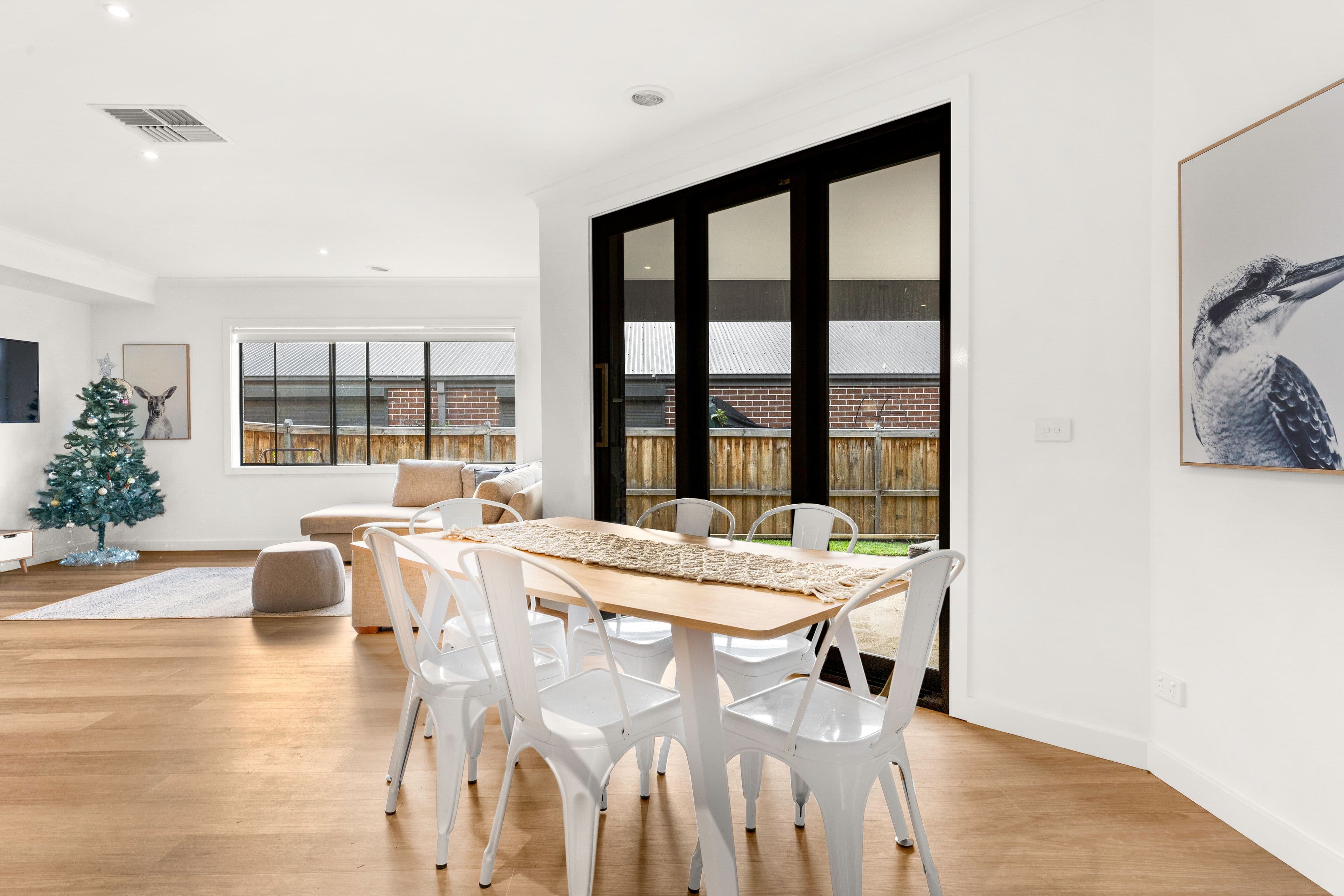 39 Barley Crescent, Clyde North VIC 3978, Clyde North - Thumbnail 4