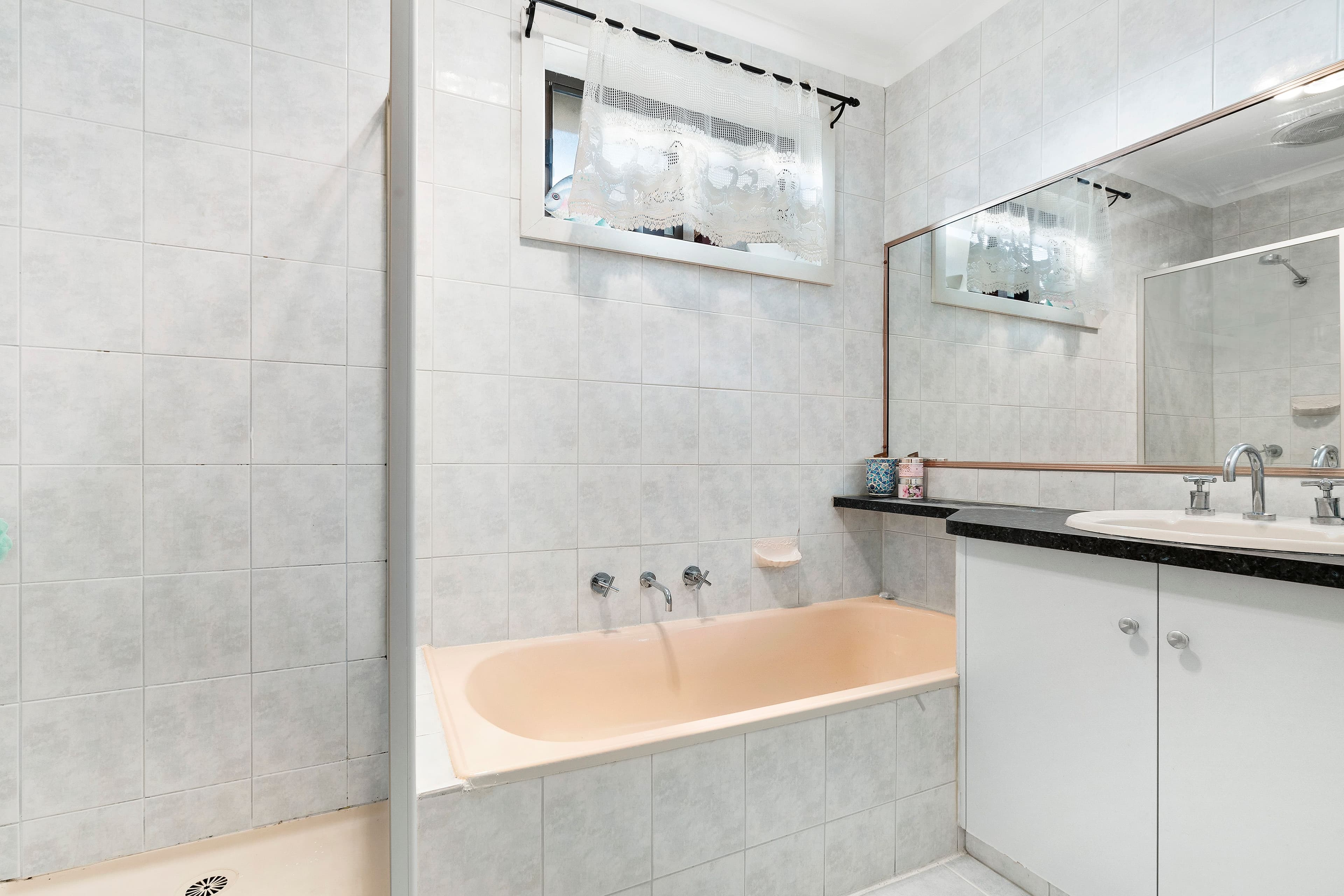 17 Wallowa Crescent, Frankston North VIC 3200, Frankston North - Thumbnail 4