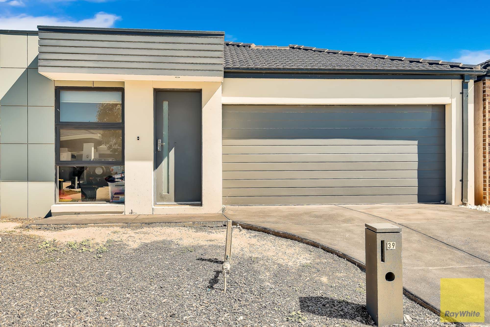 39 Sissinghurst Street, Truganina VIC 3029, Truganina - Image 1