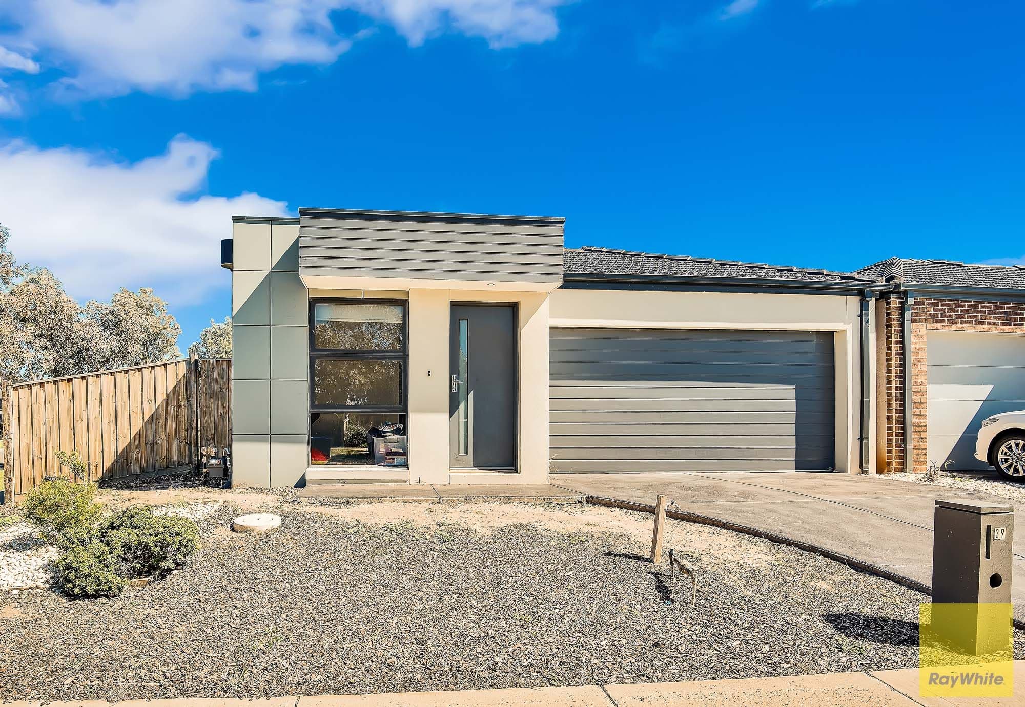 39 Sissinghurst Street, Truganina VIC 3029, Truganina - Thumbnail 2