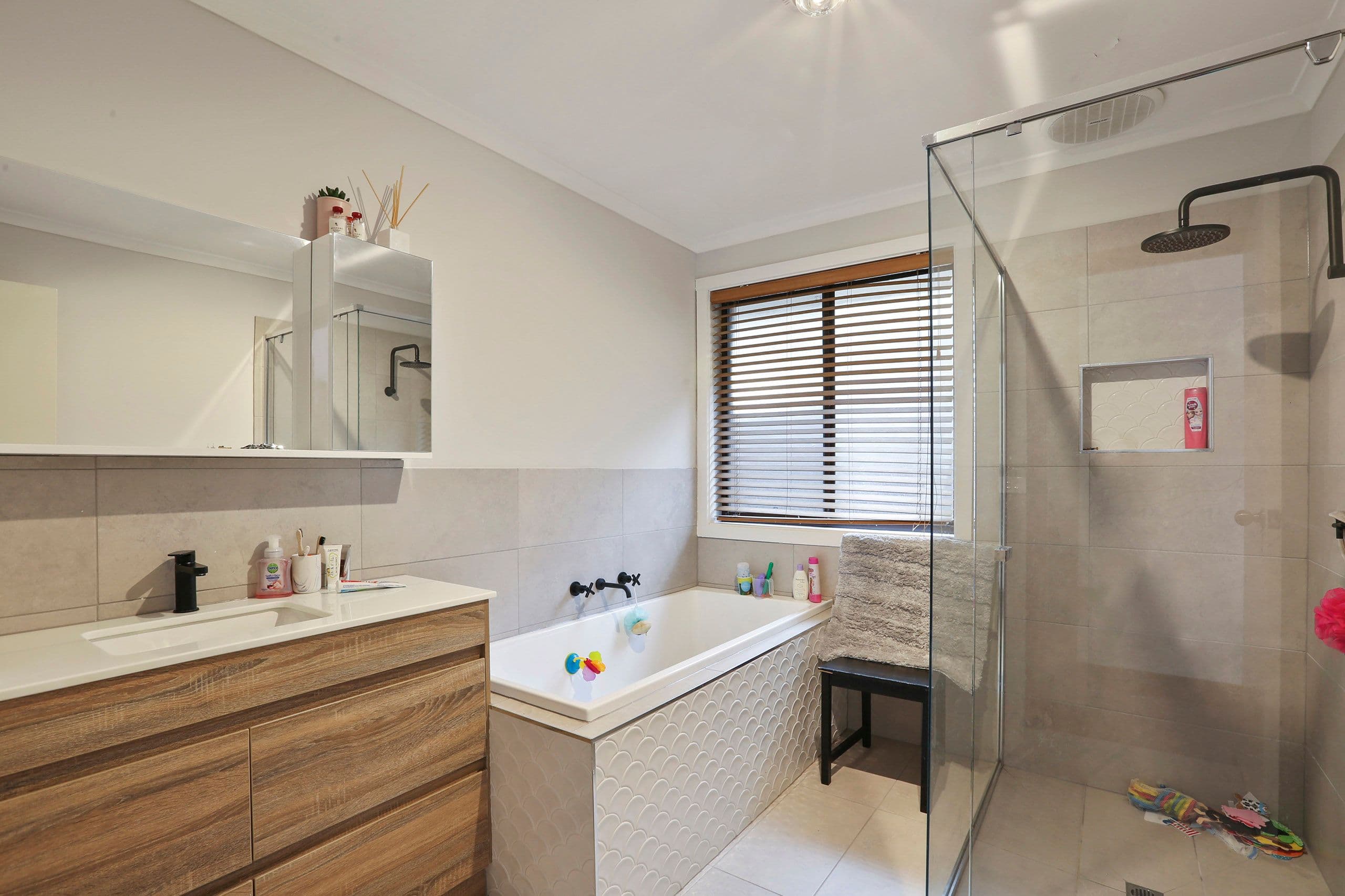14 Teesdale Court, Lara VIC 3212, Lara - Image 1