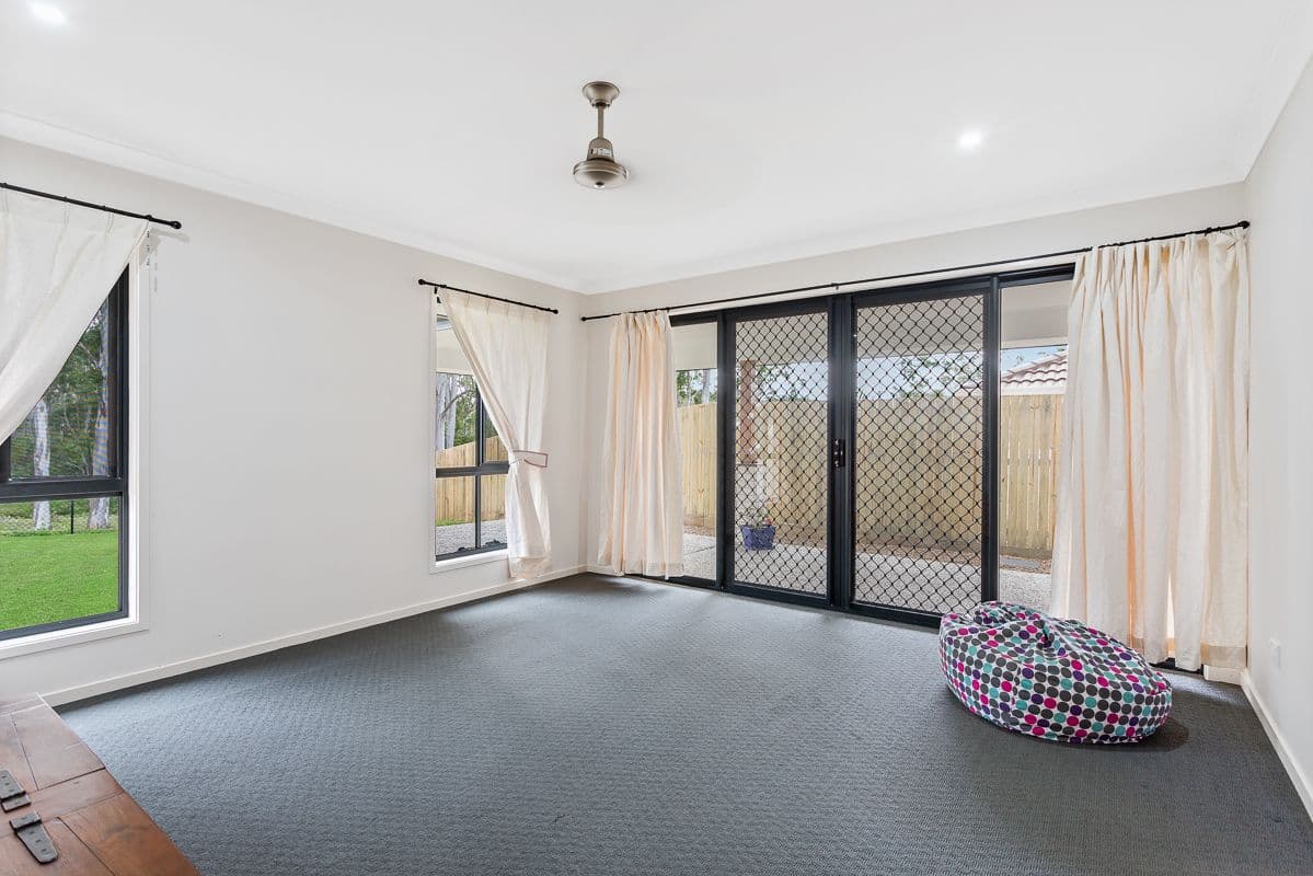 31 Pademelon Circuit, North Lakes QLD 4509, North Lakes - Thumbnail 6